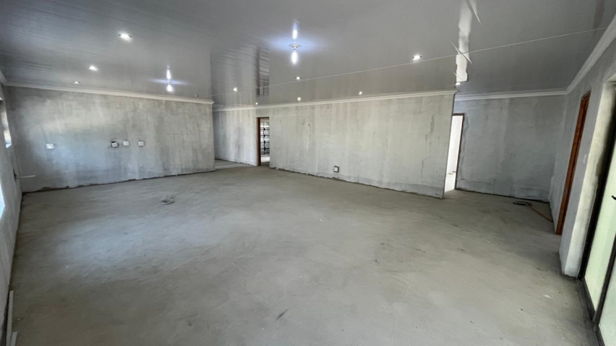 3 Bedroom Property for Sale in Paradise Beach Eastern Cape
